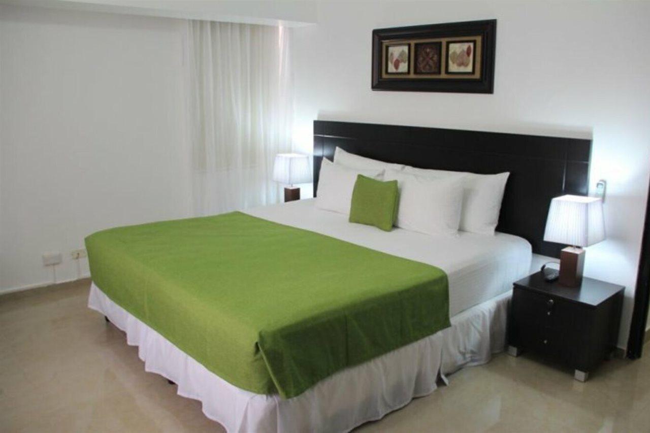 Az Hotel And Suites Cidade do Panamá Exterior foto